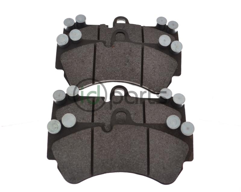 TRW Front Brake Pads (7L V10)(4L) Picture 1