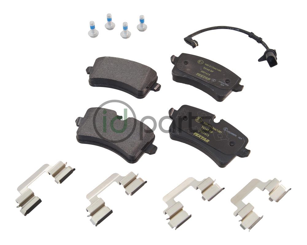 Rear Brake Pads (C7) Picture 1