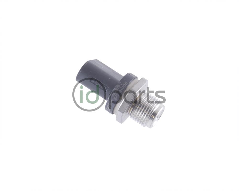 Fuel Rail Pressure Sensor (OM647)(OM648)(OM642 Early) Picture 1