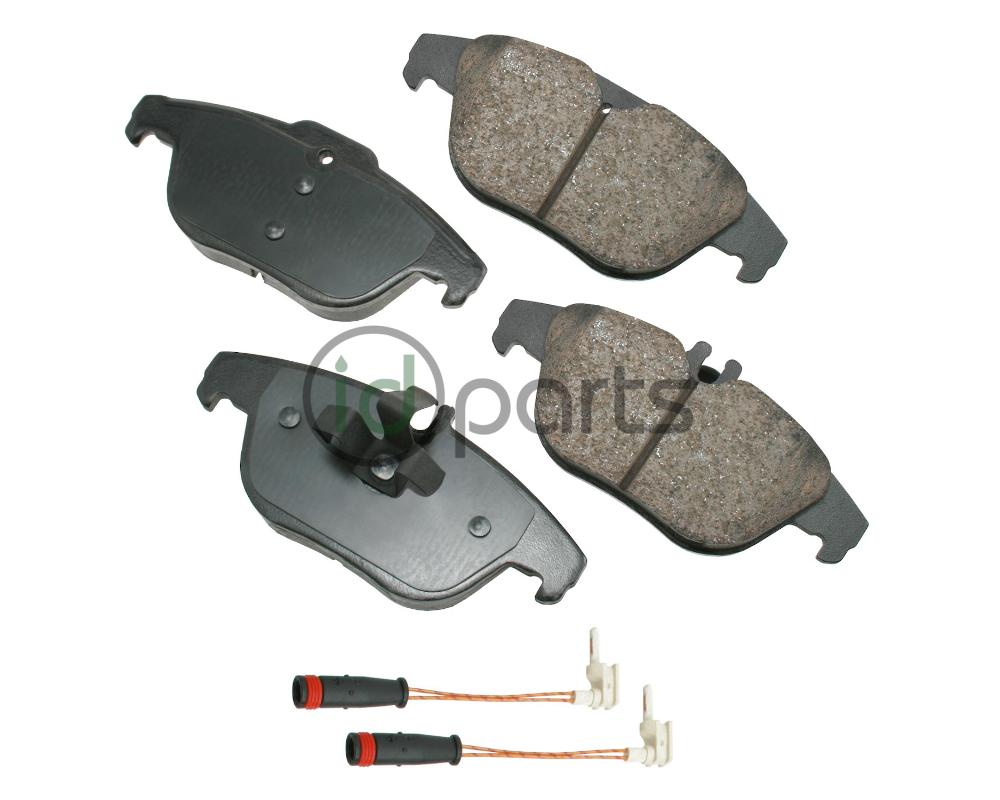 Akebono EURO Ultra Premium Ceramic Disc Brake Pad Kit - Rear (X204) Picture 1
