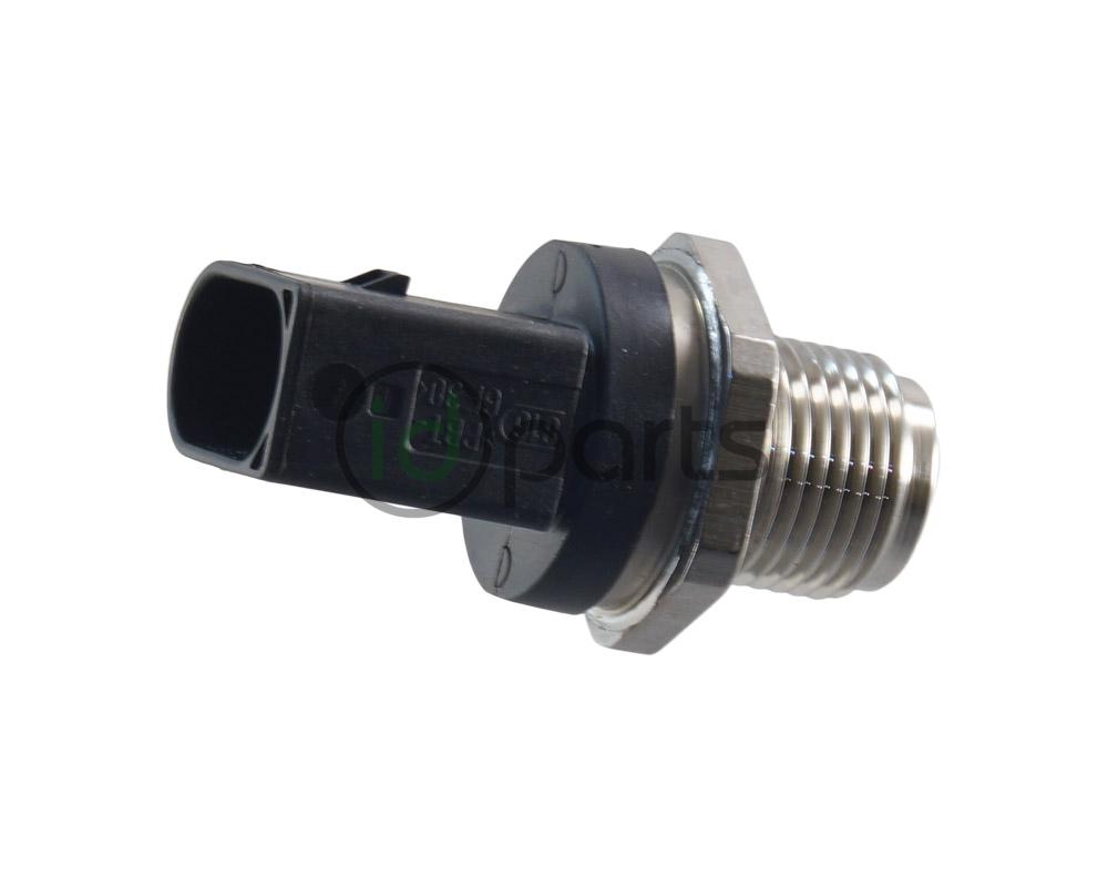 Fuel Pressure Sensor (OM612) Picture 1