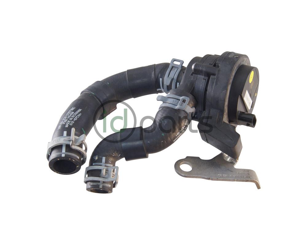Auxiliary Water Pump (CRUA)(CVCA) Picture 1