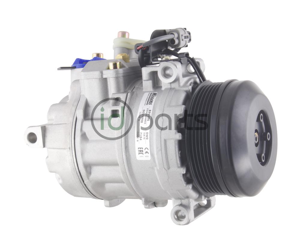 A/C Compressor (NCV3 OM651) Picture 1