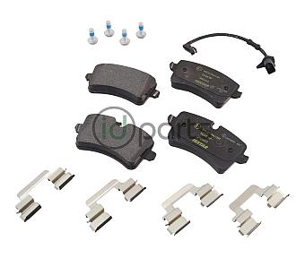 Rear Brake Pads (C7)