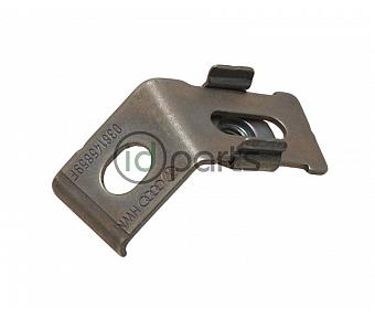 Turbo Oil Feed Line Bracket (A4 BEW)